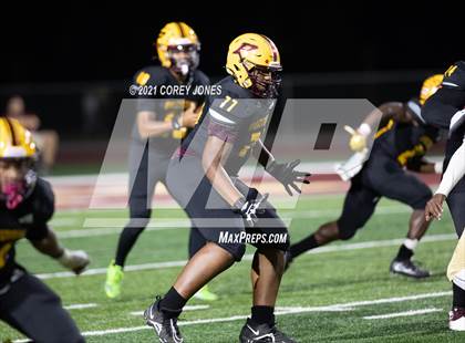 Thumbnail 2 in Westside vs Perry photogallery.