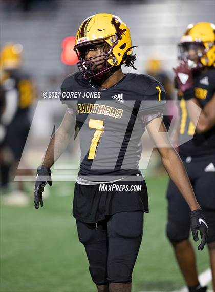 Thumbnail 3 in Westside vs Perry photogallery.