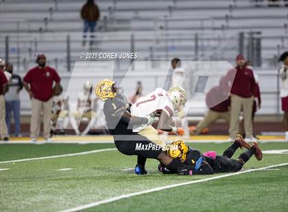 Thumbnail 1 in Westside vs Perry photogallery.