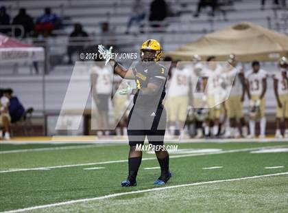 Thumbnail 2 in Westside vs Perry photogallery.