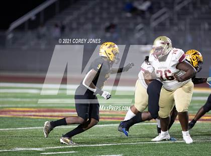 Thumbnail 2 in Westside vs Perry photogallery.