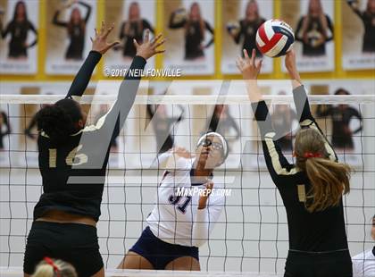 Thumbnail 1 in Allen @ Plano East photogallery.