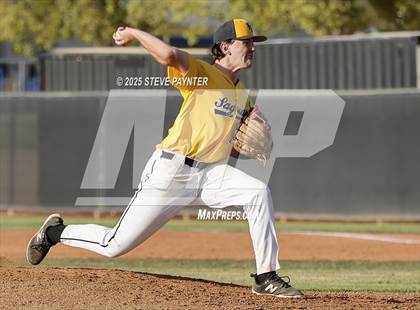 Thumbnail 1 in Cactus Shadows @ Saguaro photogallery.