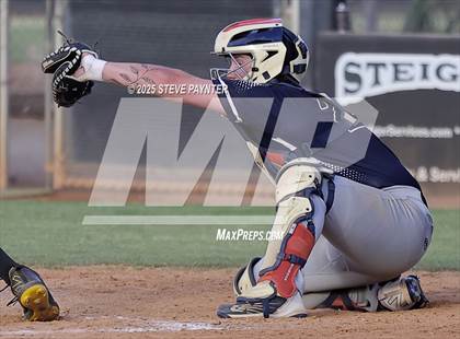 Thumbnail 1 in Cactus Shadows @ Saguaro photogallery.