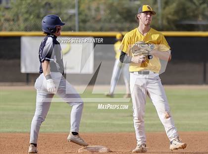 Thumbnail 2 in Cactus Shadows @ Saguaro photogallery.