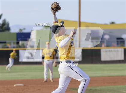 Thumbnail 3 in Cactus Shadows @ Saguaro photogallery.