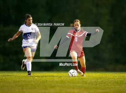 Thumbnail 2 in Bishop Grimes vs Fabius Pompey photogallery.
