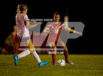 Thumbnail 2 in Bishop Grimes vs Fabius Pompey photogallery.