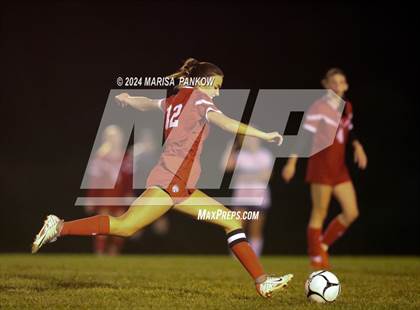 Thumbnail 3 in Bishop Grimes vs Fabius Pompey photogallery.