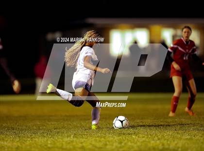 Thumbnail 2 in Bishop Grimes vs Fabius Pompey photogallery.