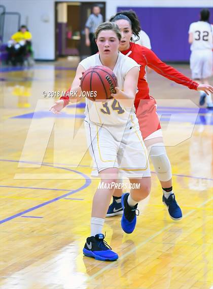 Thumbnail 1 in Mesa vs. Tucson High Magnet School photogallery.