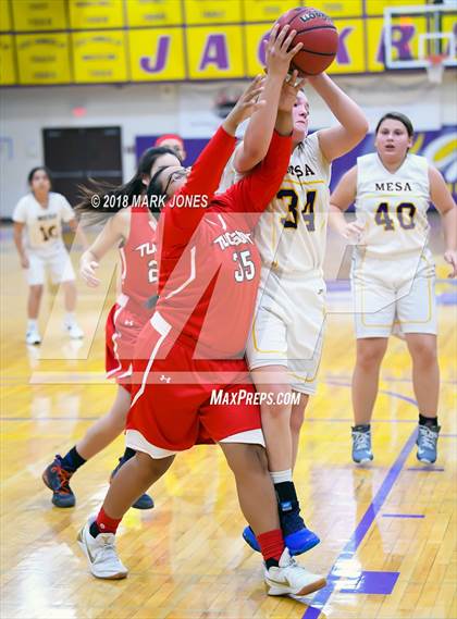 Thumbnail 2 in Mesa vs. Tucson High Magnet School photogallery.