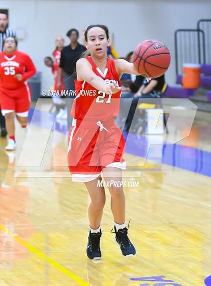 Thumbnail 3 in Mesa vs. Tucson High Magnet School photogallery.