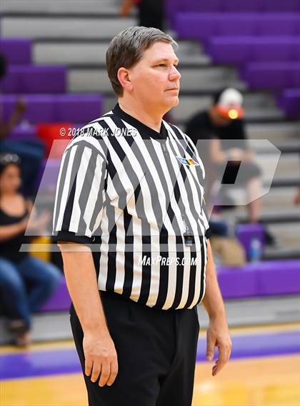 Thumbnail 1 in Mesa vs. Tucson High Magnet School photogallery.