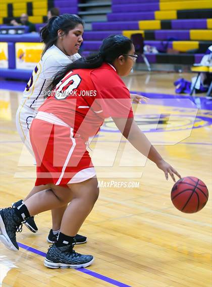 Thumbnail 2 in Mesa vs. Tucson High Magnet School photogallery.
