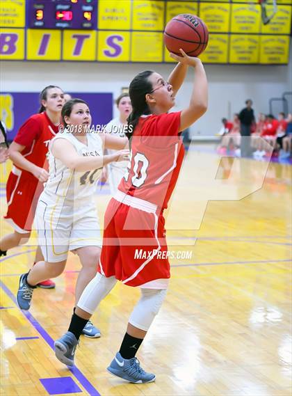 Thumbnail 1 in Mesa vs. Tucson High Magnet School photogallery.
