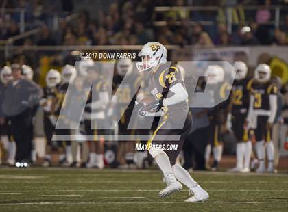 Thumbnail 2 in Don Lugo vs. El Modena (CIF SS D7 Final) photogallery.