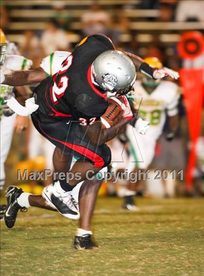 Thumbnail 3 in Richmond vs. Butler photogallery.