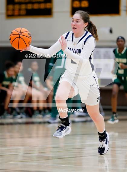 Thumbnail 2 in San Juan Hills vs. Long Beach Poly (So Cal Holiday Prep Classic) photogallery.