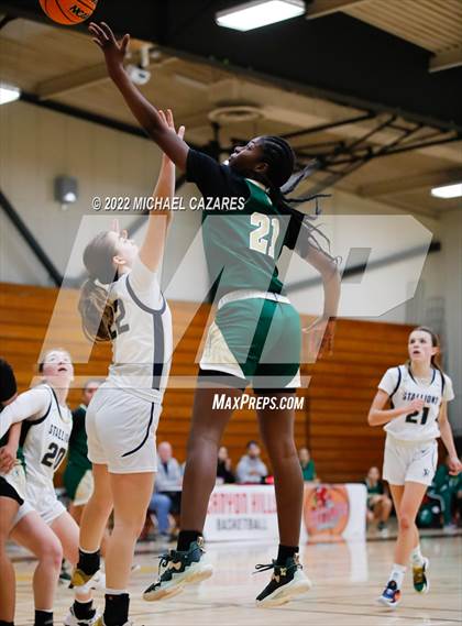 Thumbnail 3 in San Juan Hills vs. Long Beach Poly (So Cal Holiday Prep Classic) photogallery.