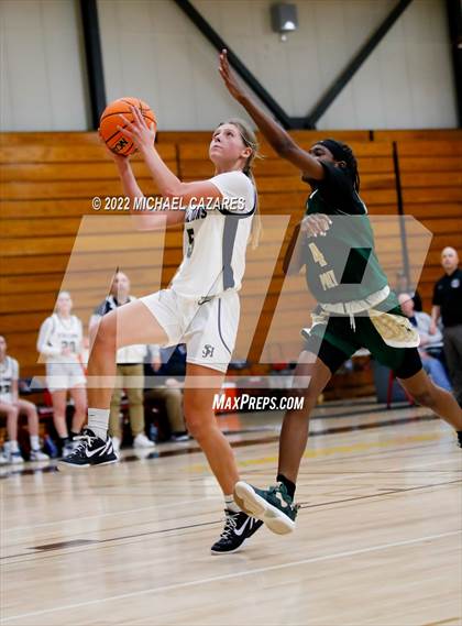 Thumbnail 1 in San Juan Hills vs. Long Beach Poly (So Cal Holiday Prep Classic) photogallery.