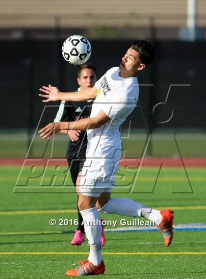 Thumbnail 2 in Godinez vs Valencia (CIF SS Regional Final) photogallery.