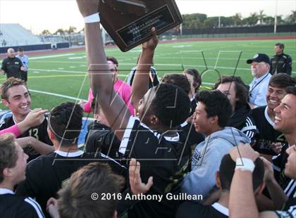 Thumbnail 3 in Godinez vs Valencia (CIF SS Regional Final) photogallery.