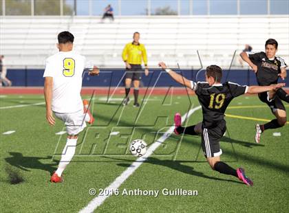 Thumbnail 3 in Godinez vs Valencia (CIF SS Regional Final) photogallery.