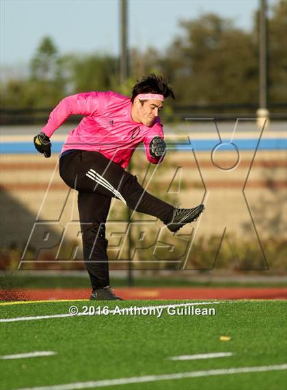 Thumbnail 1 in Godinez vs Valencia (CIF SS Regional Final) photogallery.