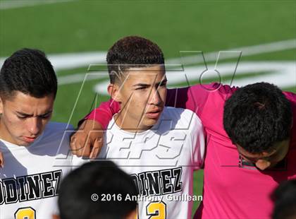Thumbnail 2 in Godinez vs Valencia (CIF SS Regional Final) photogallery.