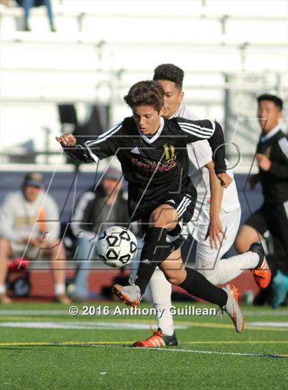 Thumbnail 3 in Godinez vs Valencia (CIF SS Regional Final) photogallery.