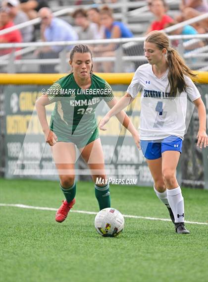 Thumbnail 2 in Southern Lehigh vs Emmaus photogallery.