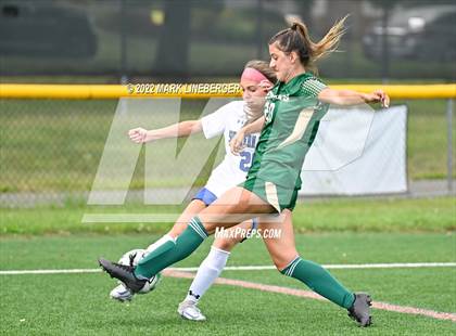 Thumbnail 3 in Southern Lehigh vs Emmaus photogallery.