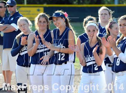 Thumbnail 3 in Redwood vs. Marin Catholic (MCAL Final) photogallery.