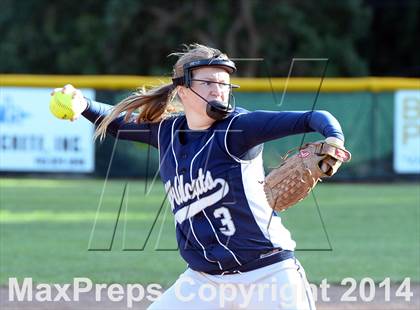 Thumbnail 3 in Redwood vs. Marin Catholic (MCAL Final) photogallery.