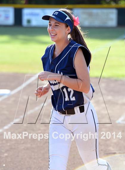 Thumbnail 1 in Redwood vs. Marin Catholic (MCAL Final) photogallery.