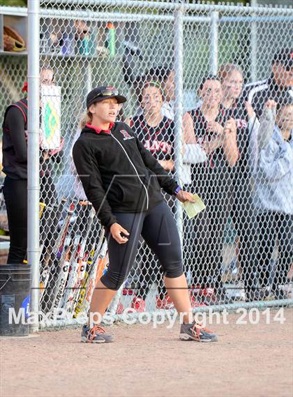 Thumbnail 2 in Redwood vs. Marin Catholic (MCAL Final) photogallery.