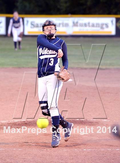 Thumbnail 3 in Redwood vs. Marin Catholic (MCAL Final) photogallery.