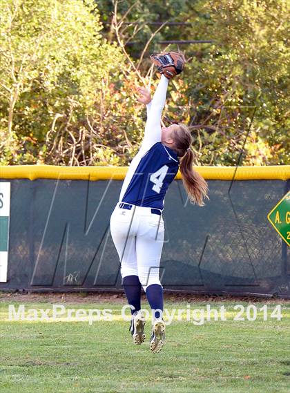 Thumbnail 1 in Redwood vs. Marin Catholic (MCAL Final) photogallery.