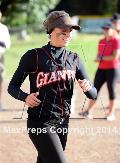 Thumbnail 2 in Redwood vs. Marin Catholic (MCAL Final) photogallery.