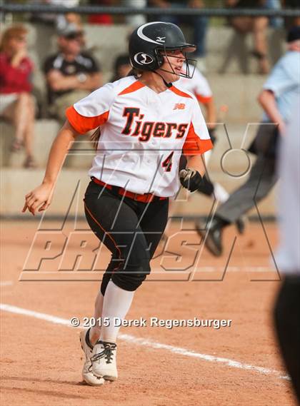 Thumbnail 1 in Duncan vs. Erie (Erie Festival of Champions) photogallery.