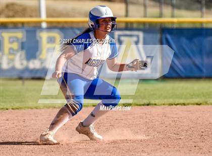 Thumbnail 3 in Thousand Oaks @ Agoura photogallery.