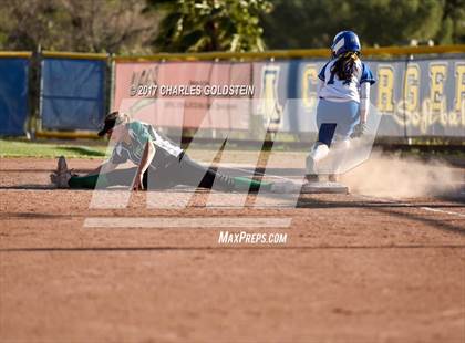 Thumbnail 1 in Thousand Oaks @ Agoura photogallery.