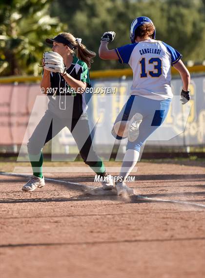 Thumbnail 1 in Thousand Oaks @ Agoura photogallery.