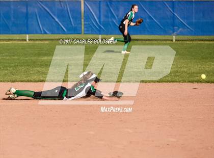 Thumbnail 1 in Thousand Oaks @ Agoura photogallery.
