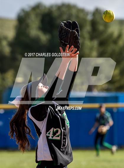 Thumbnail 1 in Thousand Oaks @ Agoura photogallery.