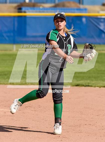 Thumbnail 1 in Thousand Oaks @ Agoura photogallery.