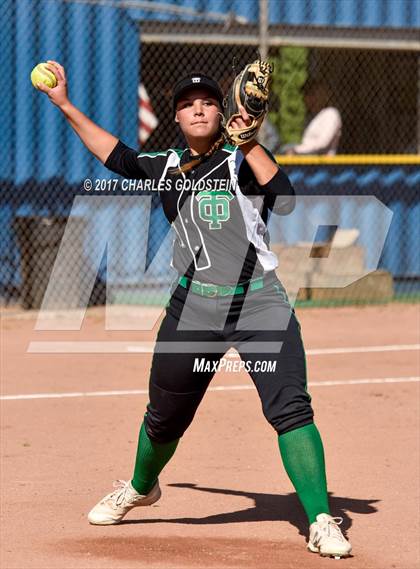 Thumbnail 1 in Thousand Oaks @ Agoura photogallery.