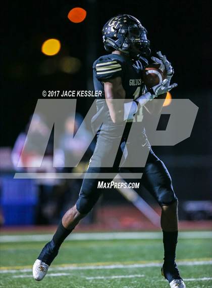 Thumbnail 1 in Golden Valley vs. Bishop Diego (CIFSS Div 6 Final) photogallery.