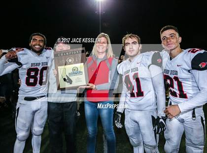Thumbnail 1 in Golden Valley vs. Bishop Diego (CIFSS Div 6 Final) photogallery.